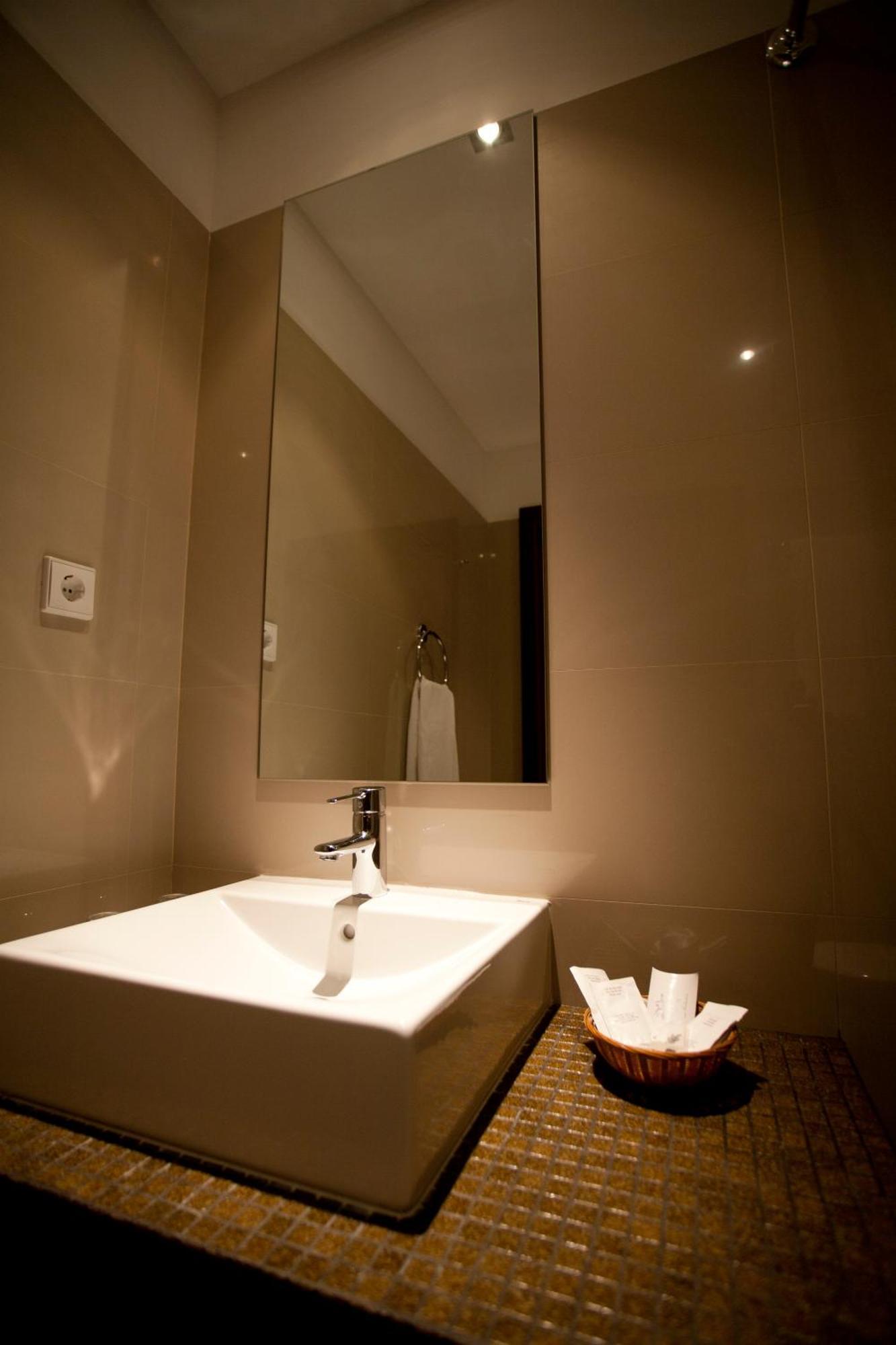 Stay Hotel Porto Centro Antas Exterior foto